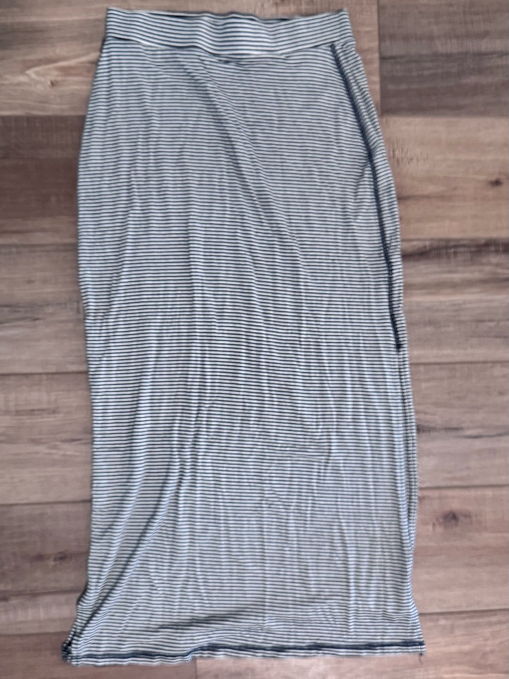 Old Navy Black and White Striped Maxi Skirt